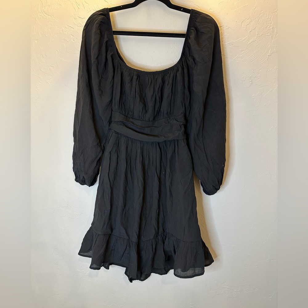 COPY - Black long sleeve tie back dress